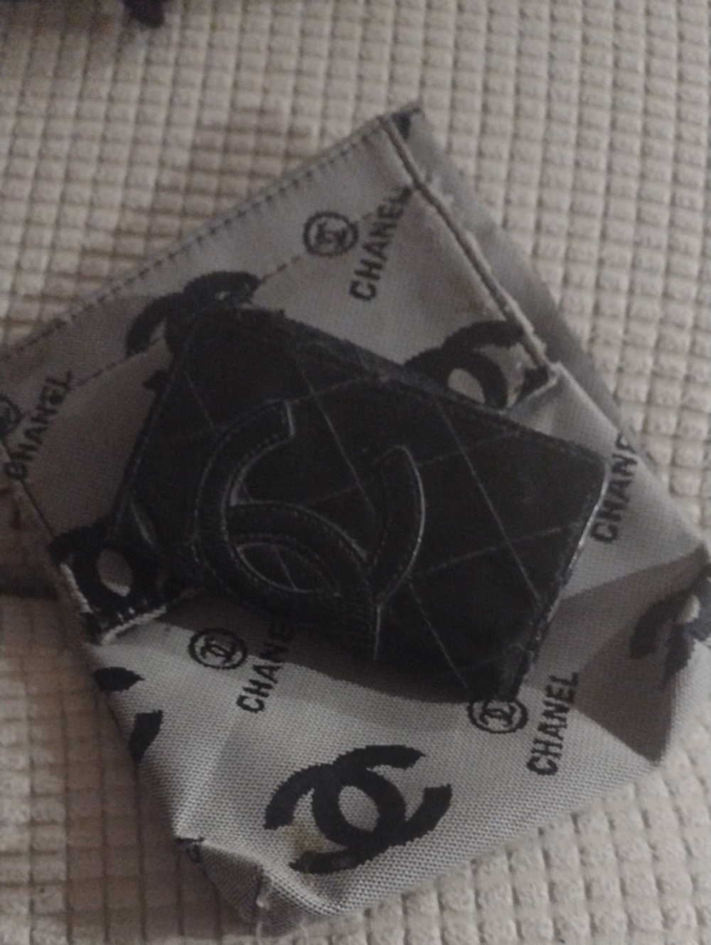 Vintage Black Leather Chanel Key Case With free Pouch $70